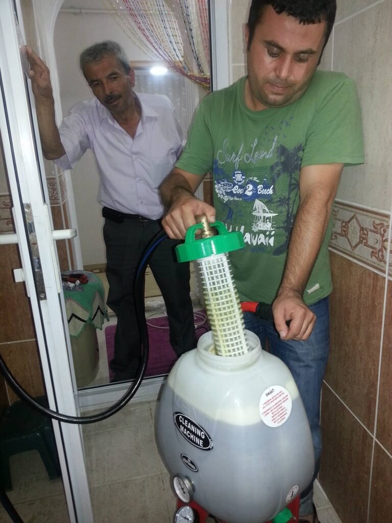 https://www.bursadapetektemizleme.com/wp-content/uploads/bursa-petek-temizleme-nilufer-osmangazi-yildirim-petek-temizligi-servisi-768x1024.jpg